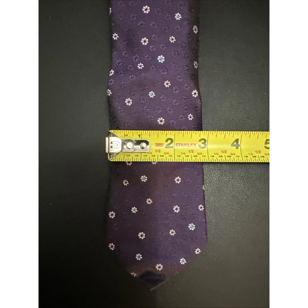Hugo Boss 100% Silk Tie Purple With Flowers